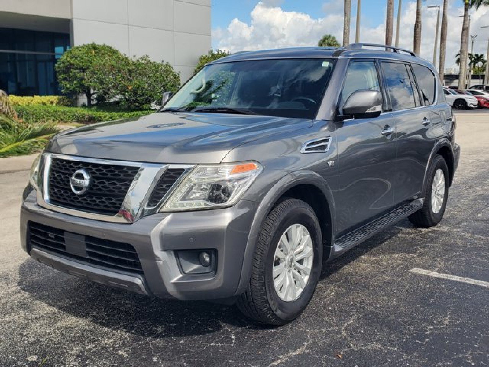 Used 2019 Nissan Armada SV w/ Driver Package RWD image 3