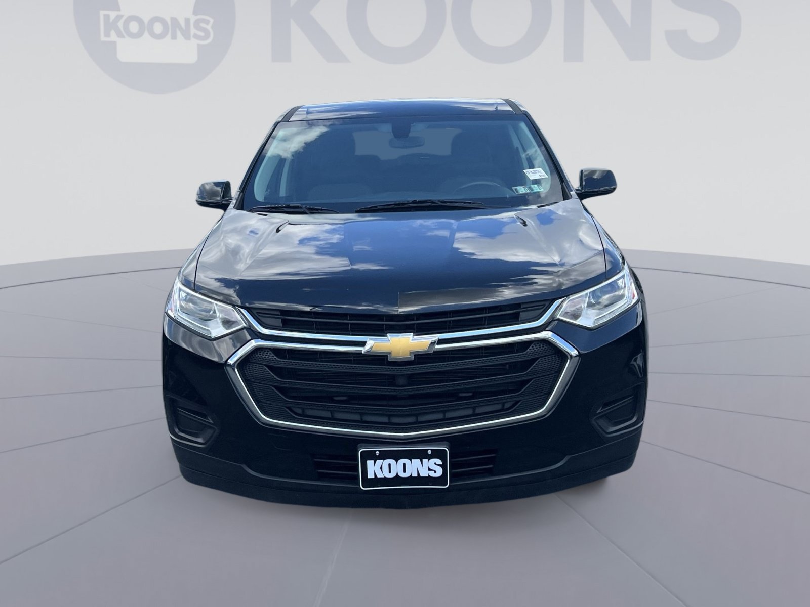 Used 2019 Chevrolet Traverse LS FWD image 4