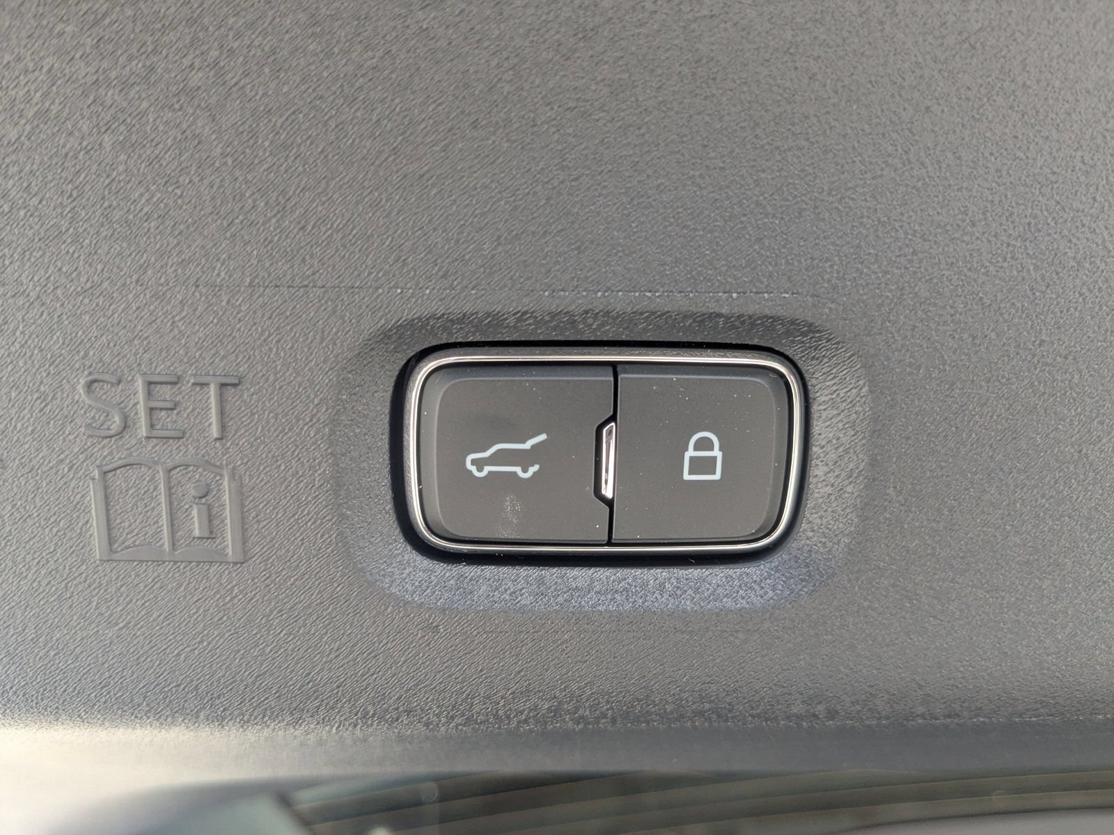 Certified 2025 Ford Expedition Tremor AWD/4WD image 14