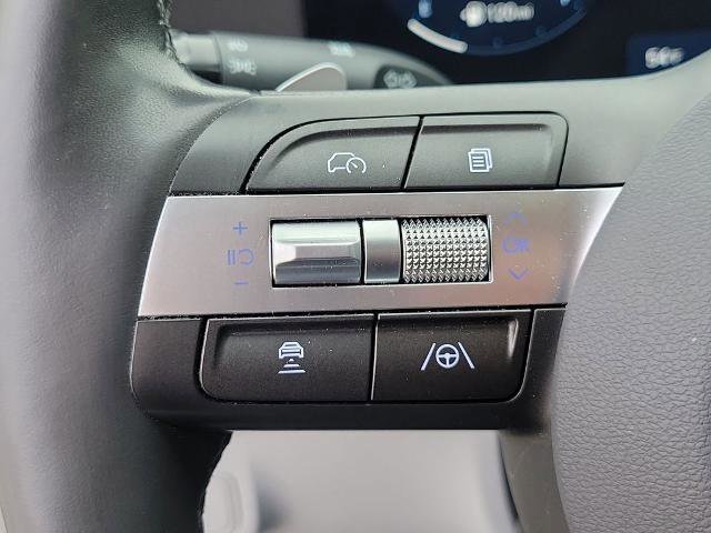 Used 2024 Hyundai Kona Limited image 24