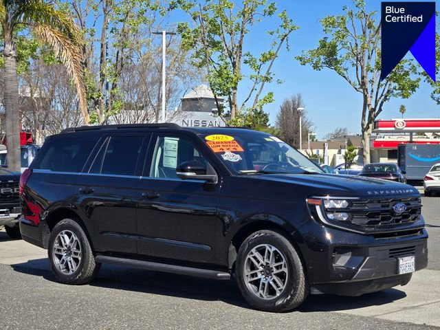 Certified 2025 Ford Expedition Active image 1