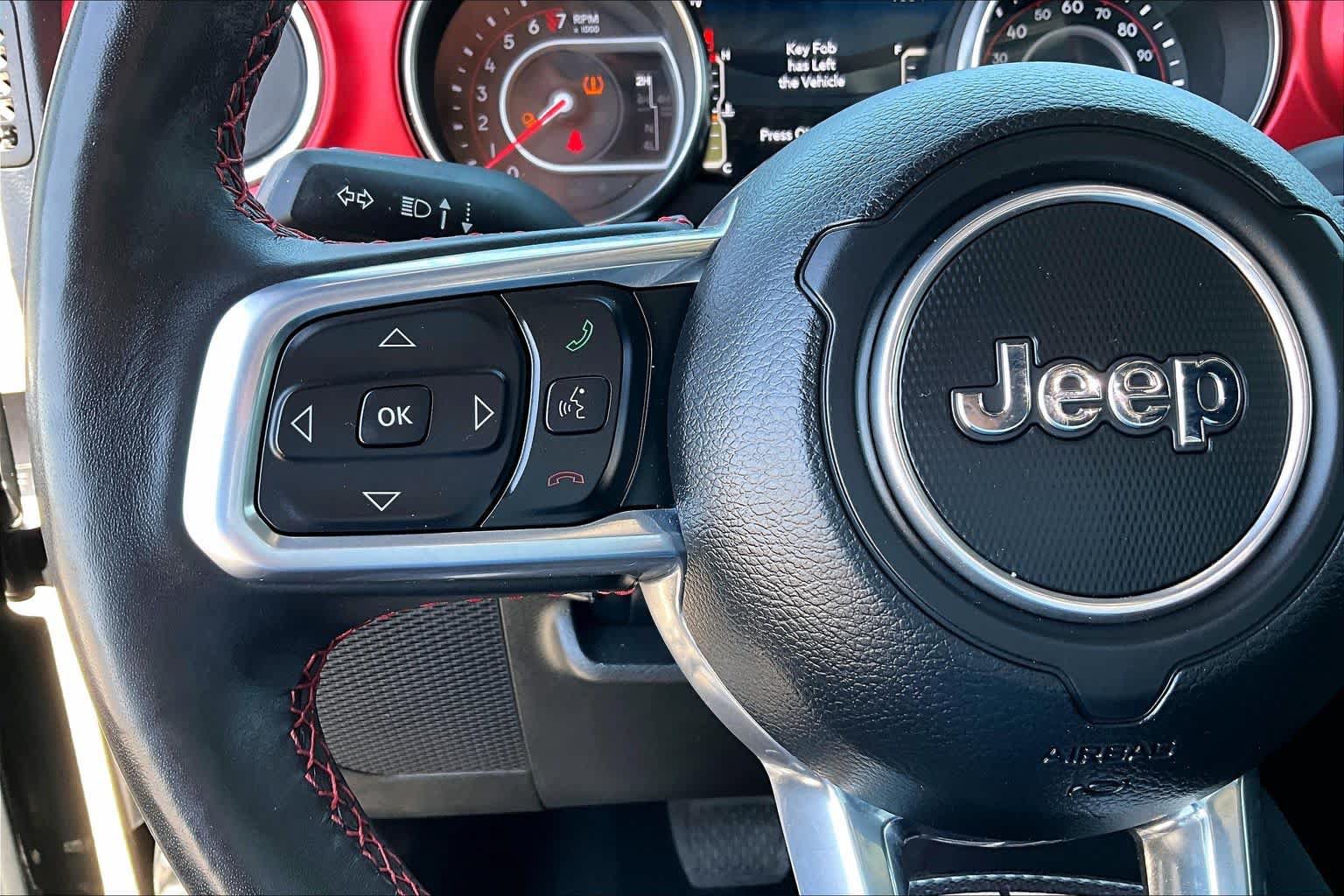 Used 2022 Jeep Gladiator Rubicon w/ LED Lighting Group AWD/4WD image 22