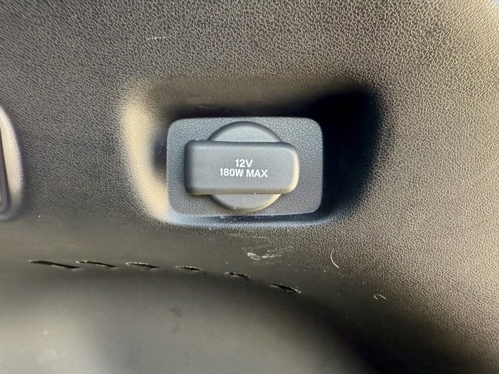 Used 2023 Honda HR-V Sport image 15