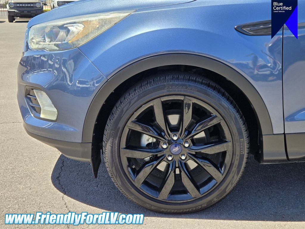 Certified 2018 Ford Escape SE w/ SE Sport Appearance Package FWD image 5