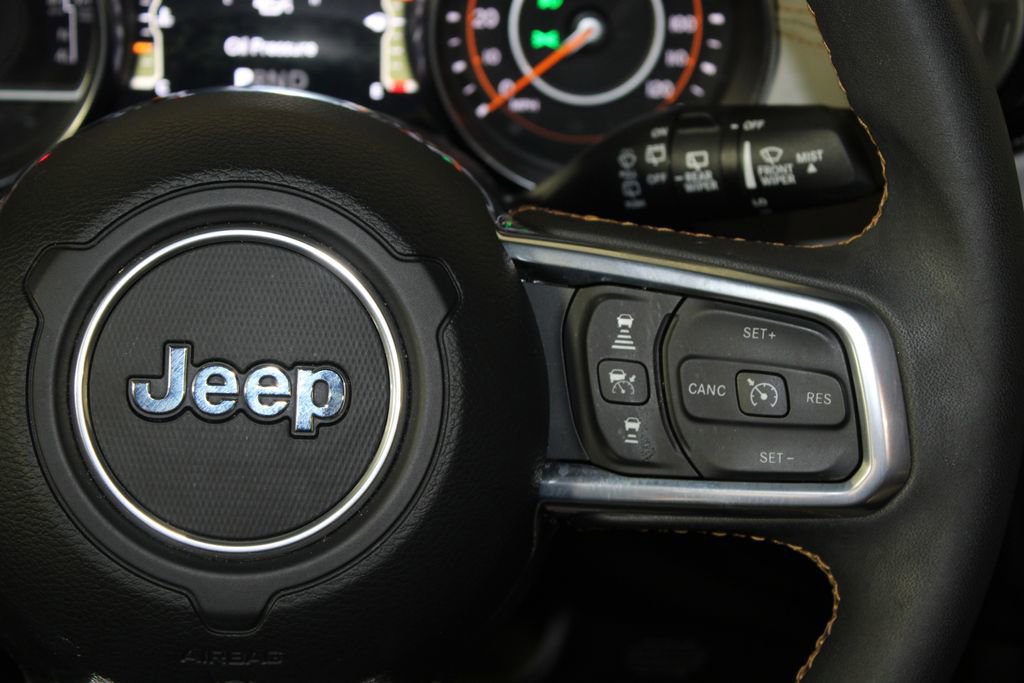 Used 2023 Jeep Wrangler Altitude image 17