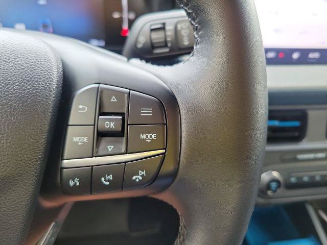 Certified 2025 Ford Maverick XLT w/ XLT Luxury Package AWD/4WD image 11