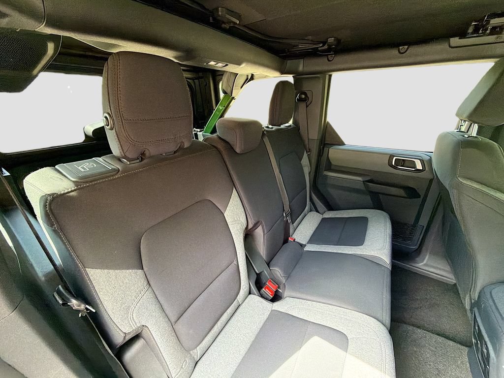Certified 2023 Ford Bronco Big Bend w/ Sasquatch Package AWD/4WD image 30