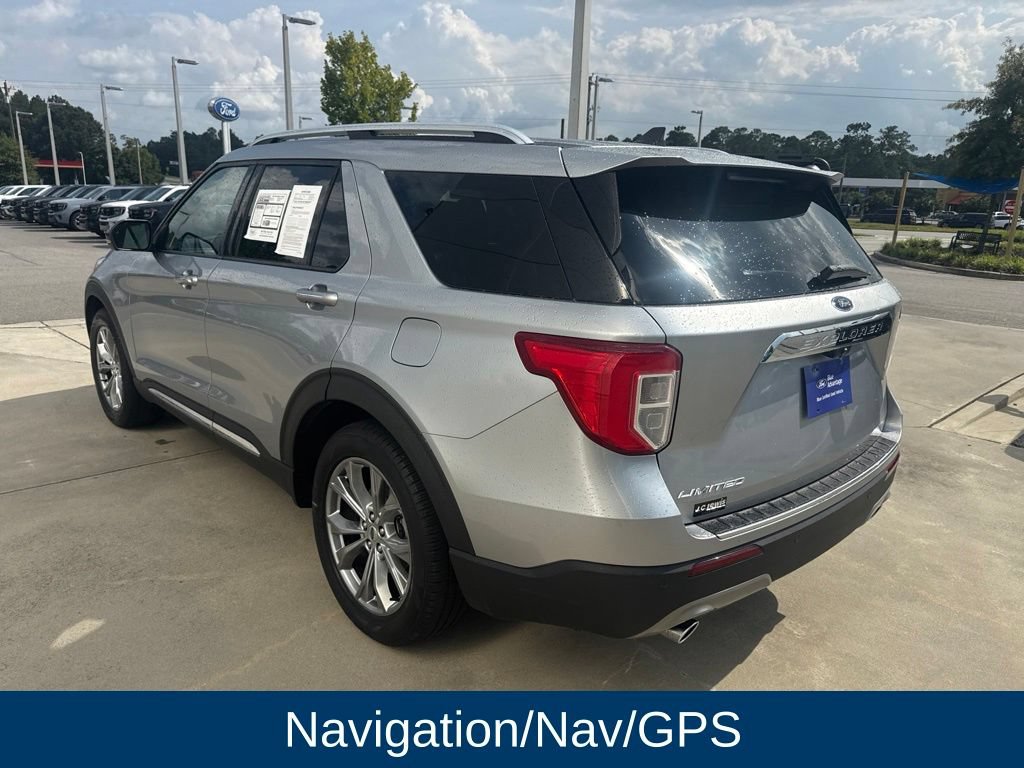Certified 2022 Ford Explorer Limited w/ Equipment Group 301A RWD image 5