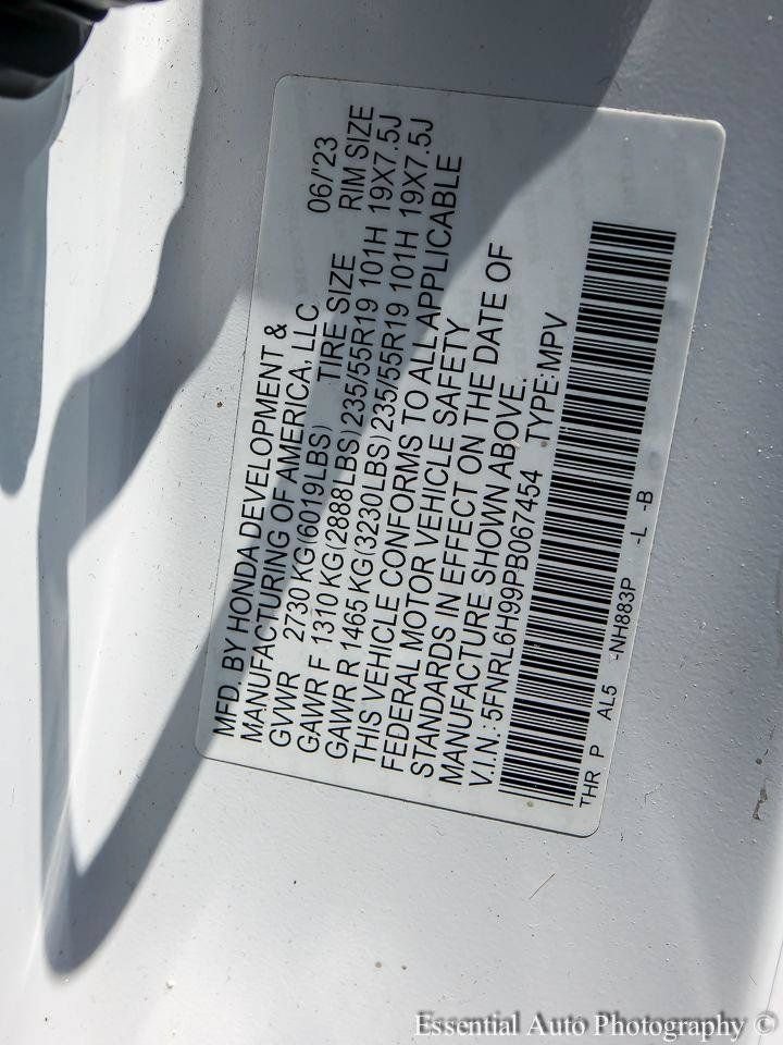 Used 2023 Honda Odyssey Elite image 26