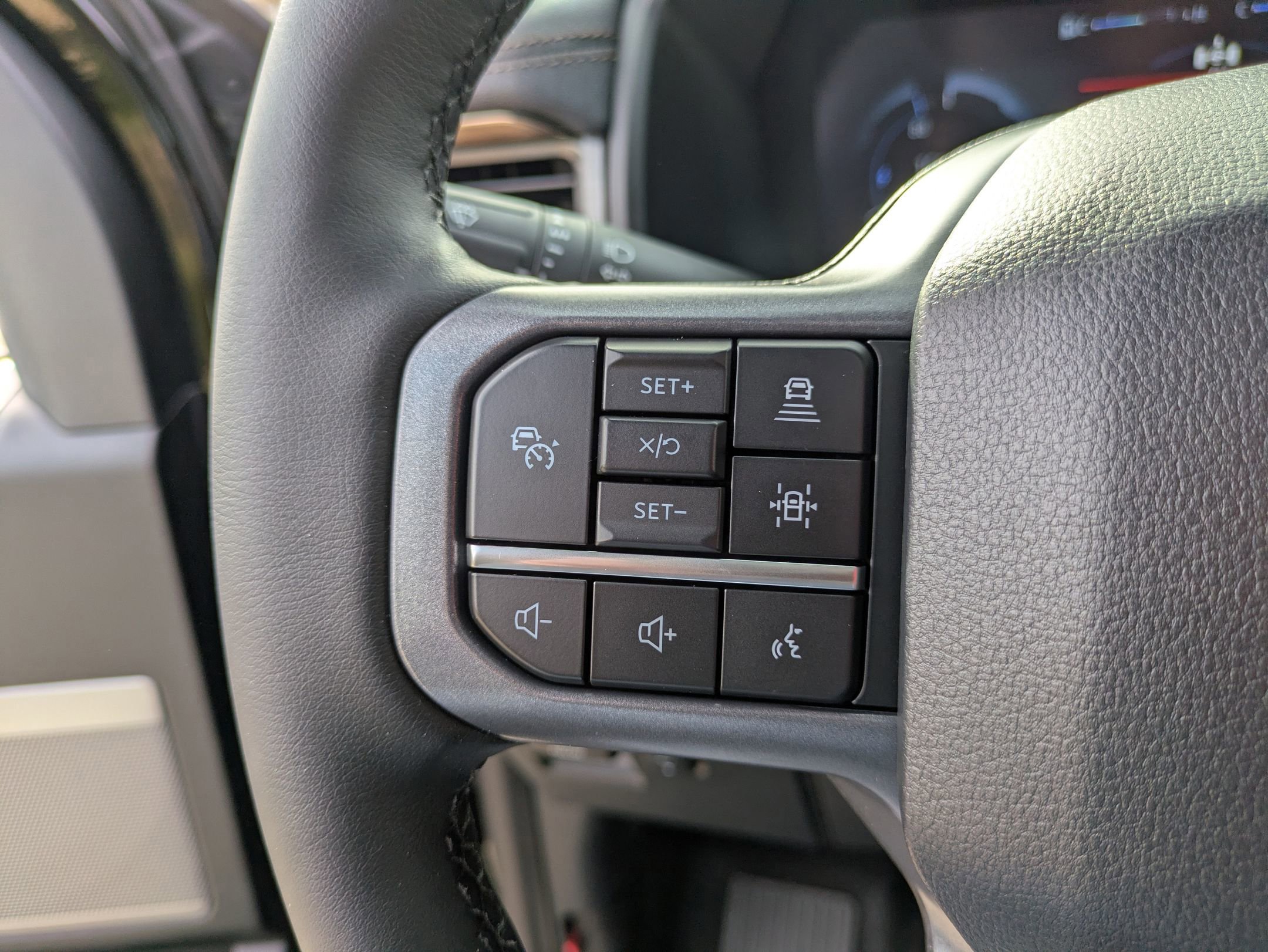 Certified 2025 Ford F150 Lightning Lariat image 21