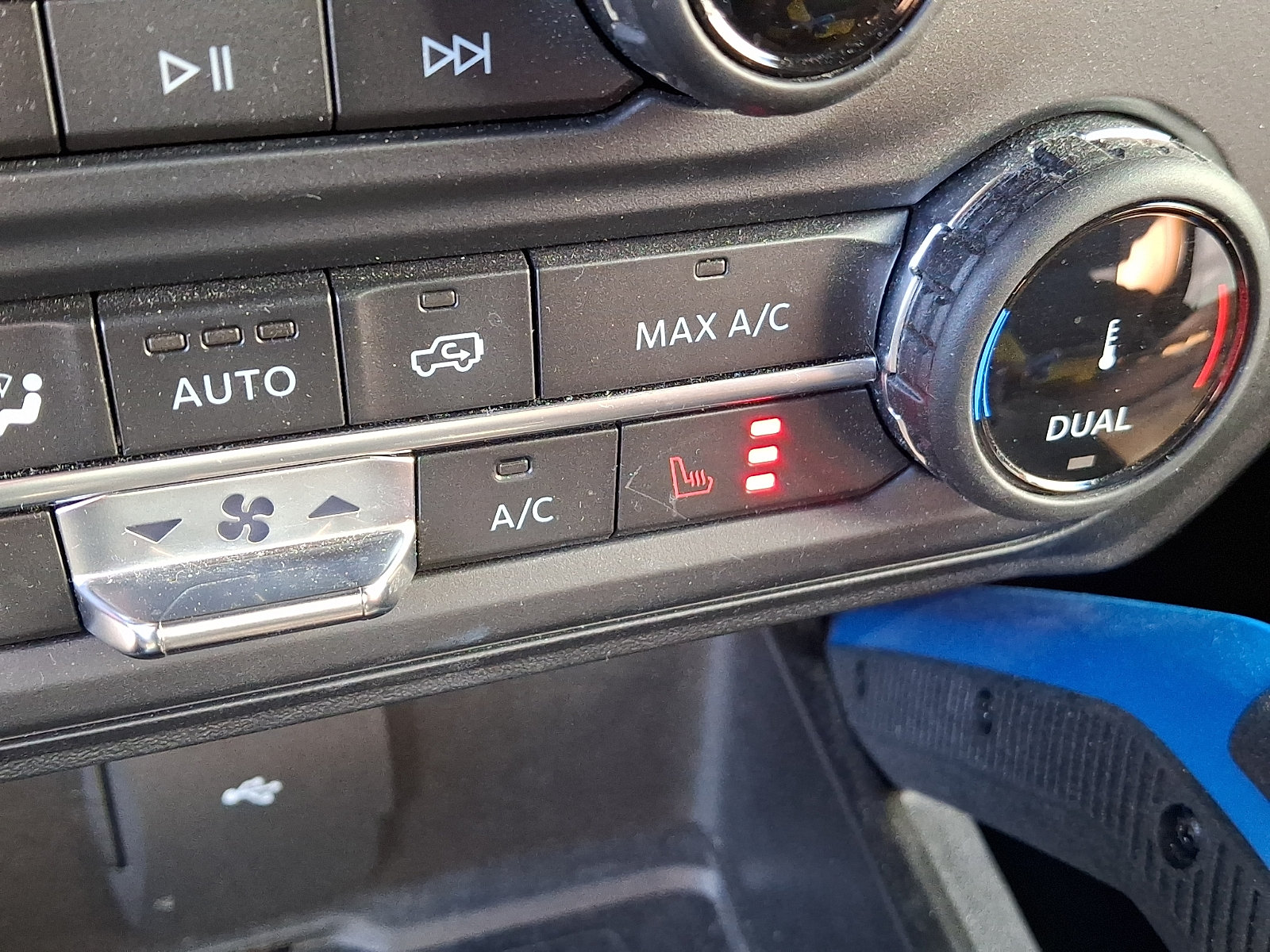 Certified 2022 Ford Bronco Outer Banks AWD/4WD image 25