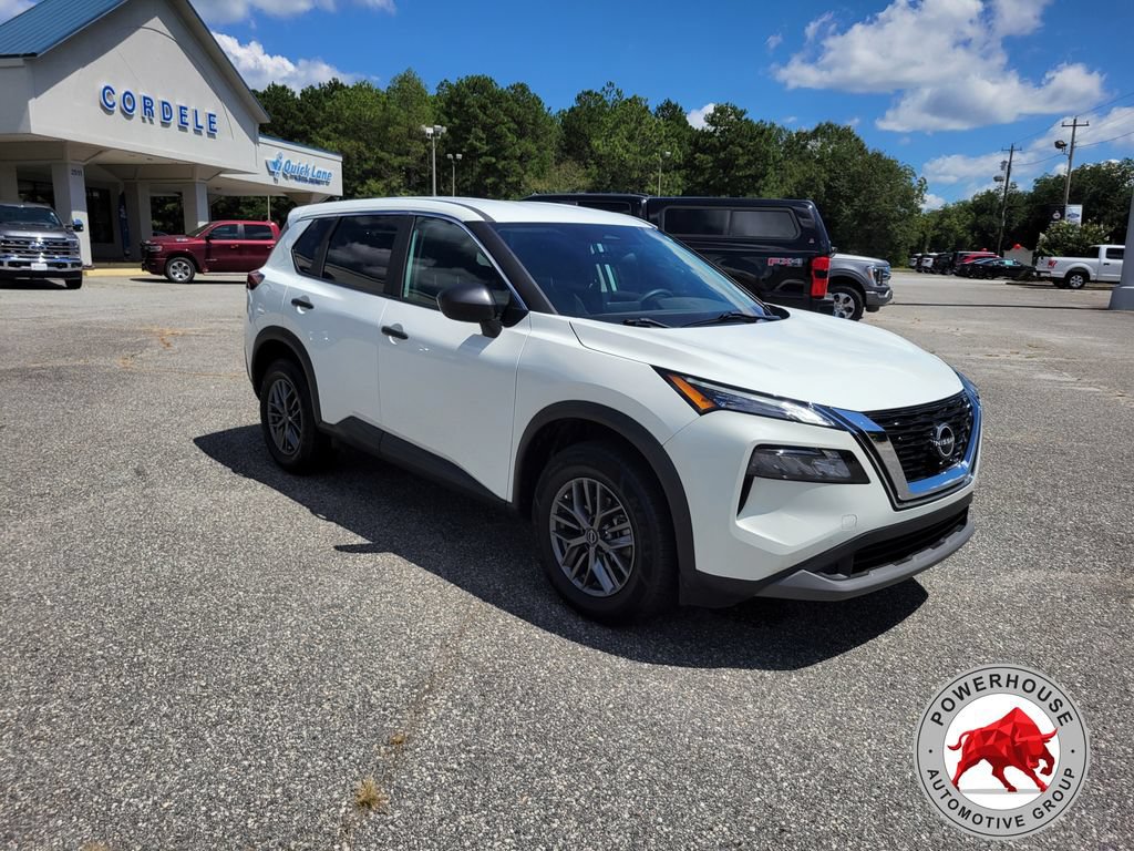 Used 2023 Nissan Rogue S FWD image 9
