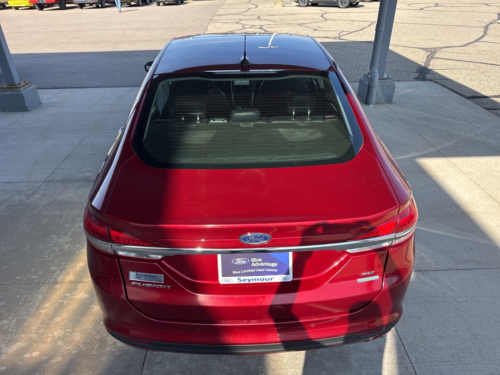 Certified 2018 Ford Fusion SE w/ Fusion SE Technology Package image 4