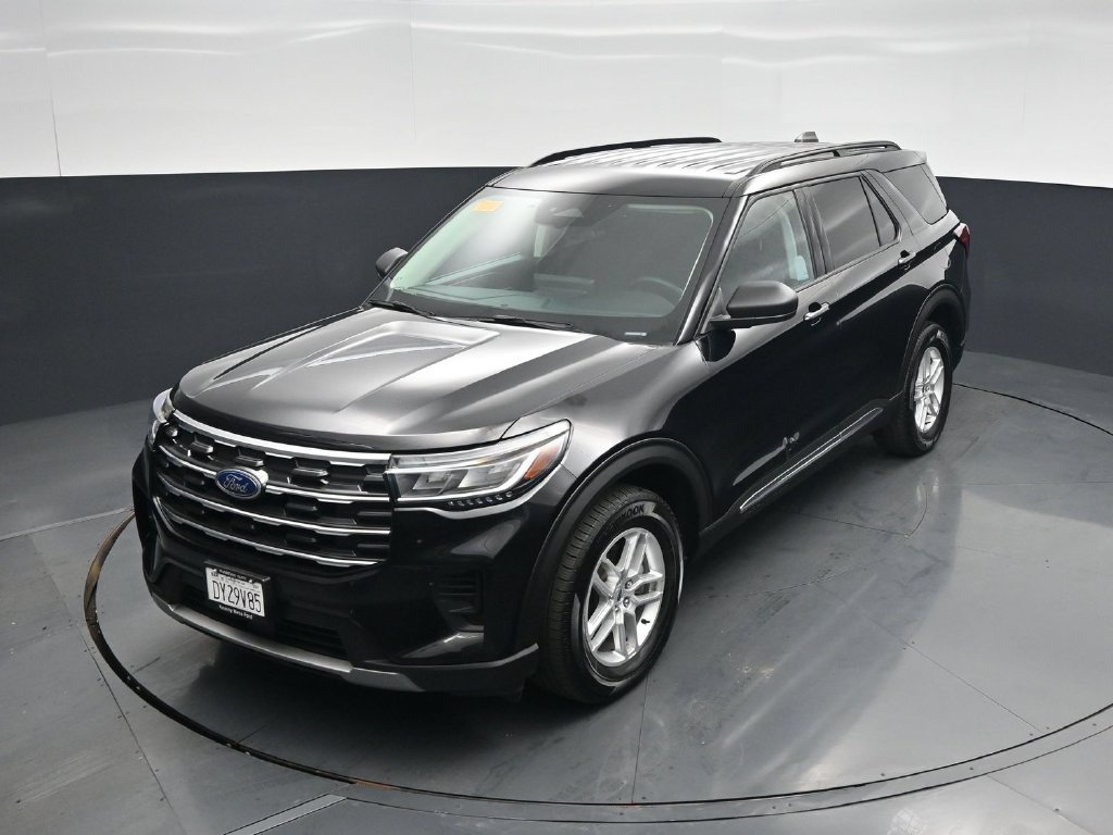 Certified 2025 Ford Explorer Active AWD/4WD image 39