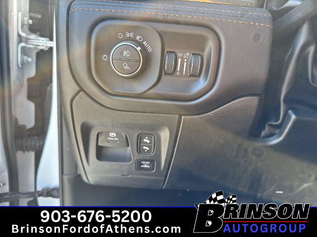 Used 2024 RAM 1500 Limited w/ Body Color Bumper Group AWD/4WD image 16