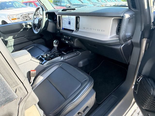 Certified 2026 Ford Bronco Outer Banks AWD/4WD image 16