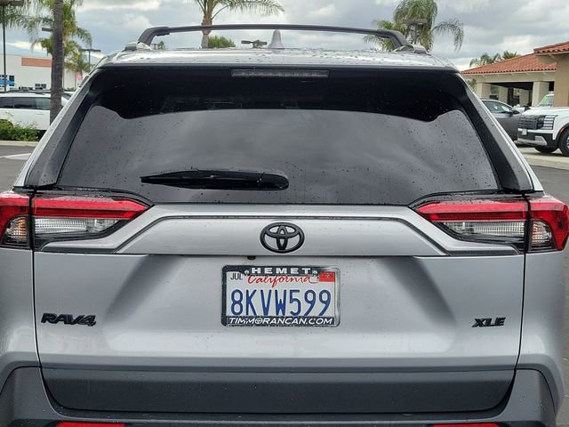 Used 2019 Toyota RAV4 XLE w/ Carpet Mat Package FWD image 27