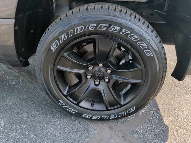 Used 2023 RAM 1500 Big Horn AWD/4WD image 32