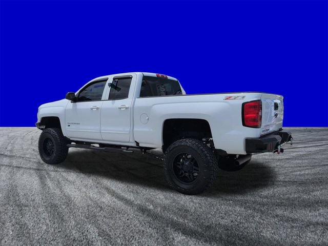 Used 2017 Chevrolet Silverado 1500 LT w/ All Star Edition AWD/4WD image 6