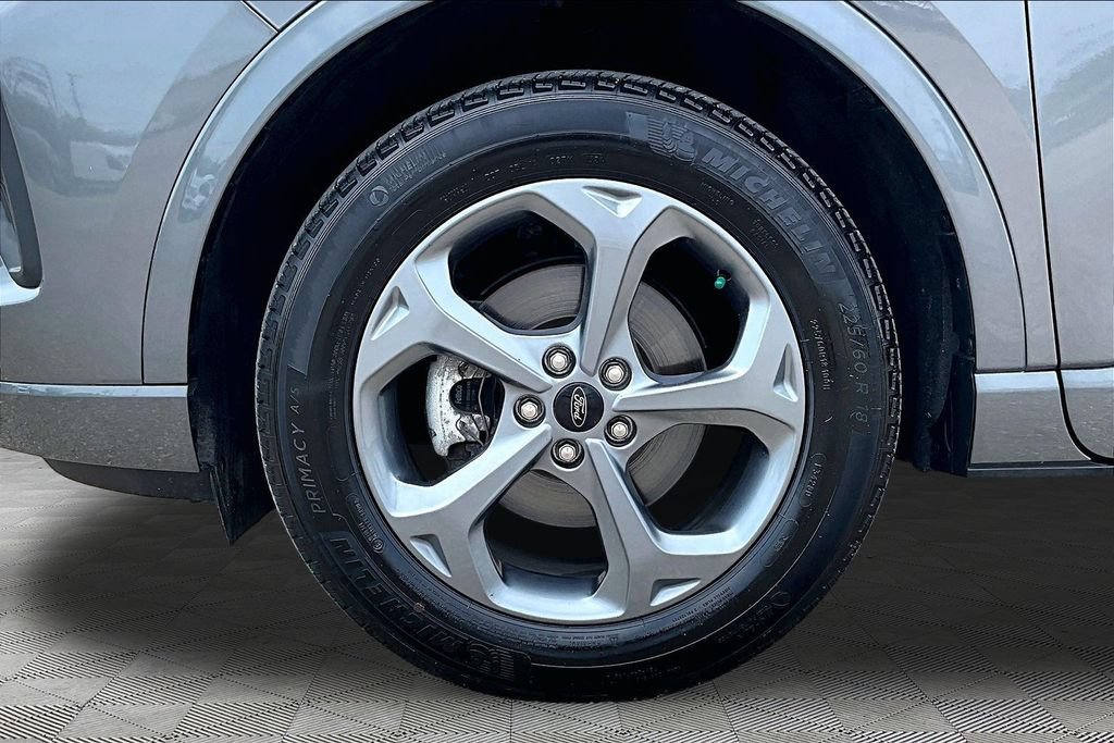 Certified 2024 Ford Escape ST-Line w/ Tech Pack #1 AWD/4WD image 9