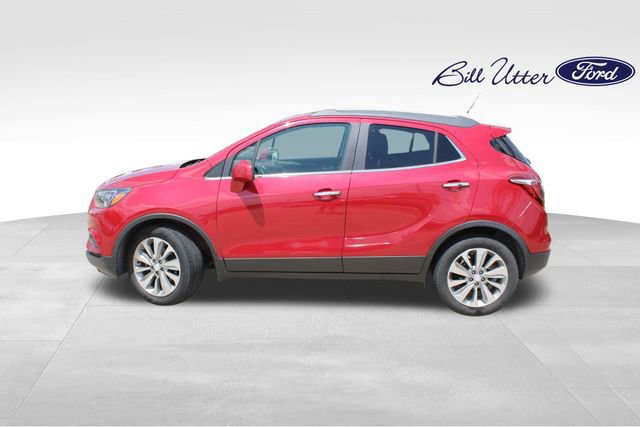 Used 2020 Buick Encore Preferred FWD image 2
