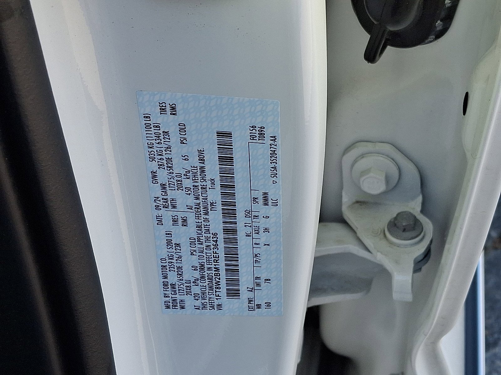 Certified 2024 Ford F250 Platinum AWD/4WD image 26