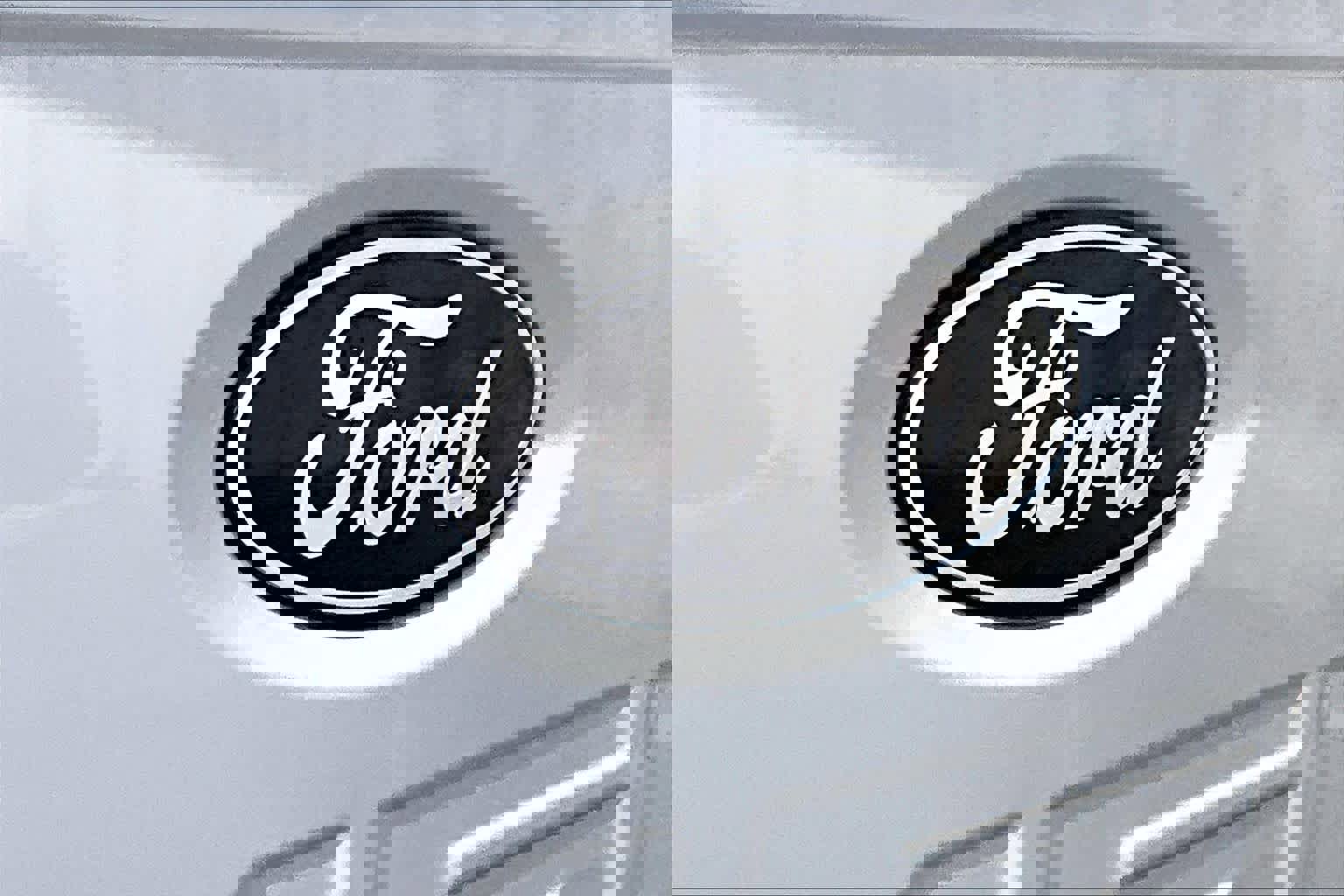 Certified 2025 Ford F150 Lightning Flash image 32