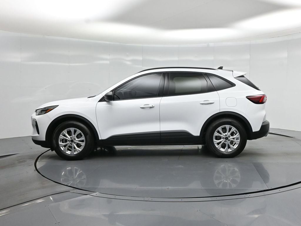 Certified 2025 Ford Escape Active w/ Tech Pack #1 FWD image 27