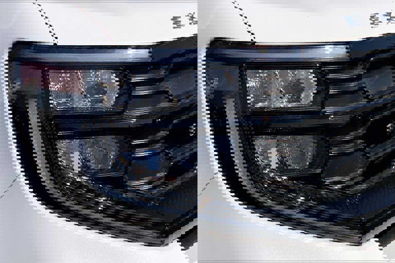 Certified 2025 Ford Expedition Active image 24