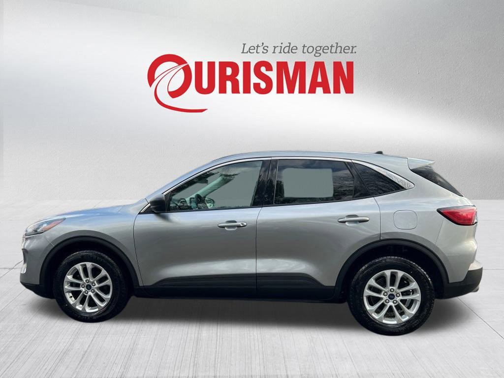 Certified 2022 Ford Escape SE image 2