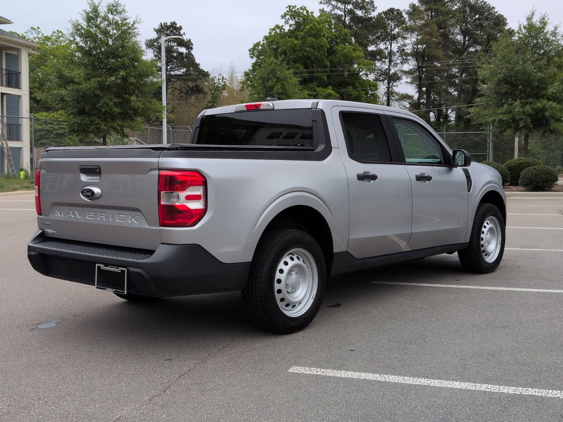 Certified 2023 Ford Maverick XL FWD image 4