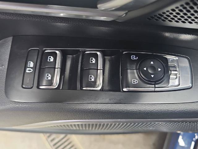 Used 2025 Kia Telluride S FWD image 27