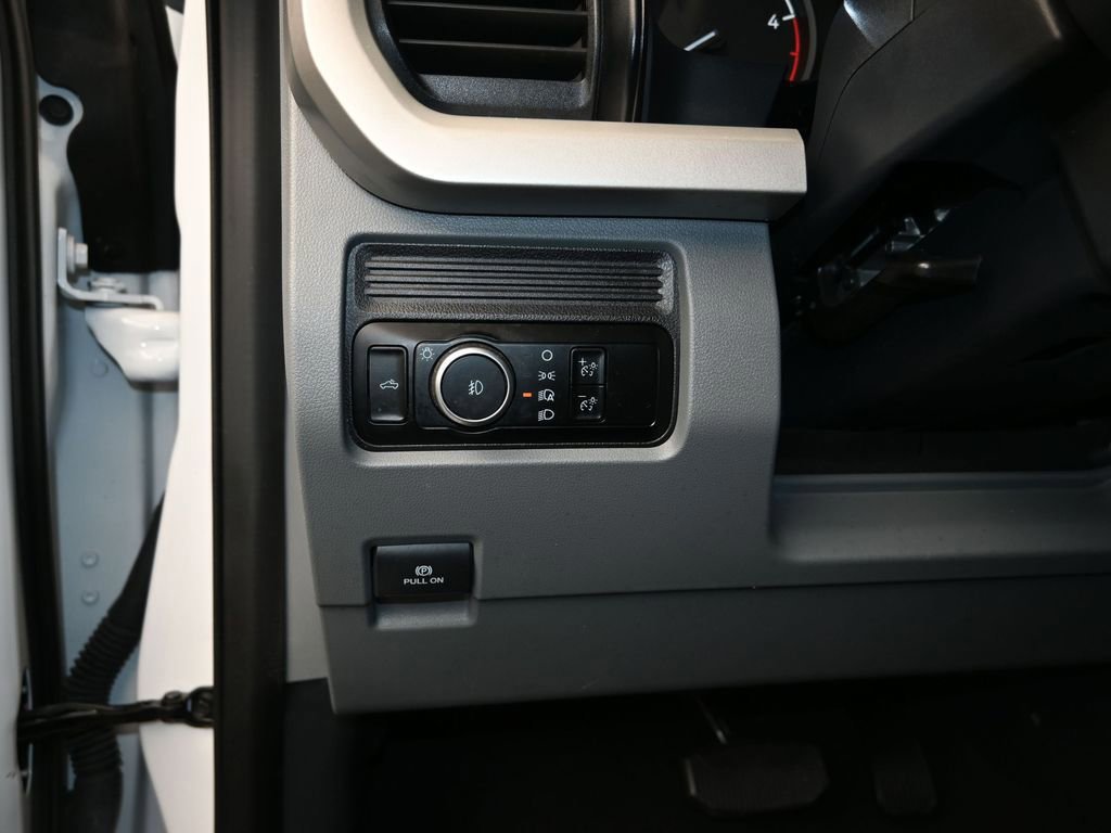 Certified 2024 Ford F350 XLT image 9