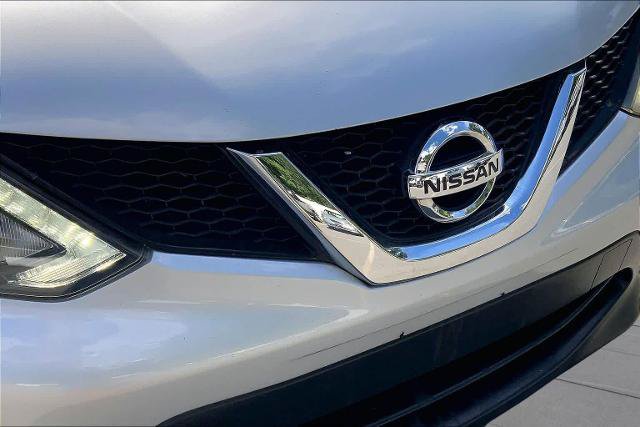 Used 2018 Nissan Rogue Sport SV w/ SV All-Weather Package AWD/4WD image 32