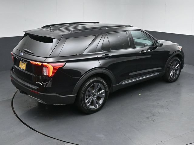 Certified 2025 Ford Explorer Active w/ Active Comfort Package AWD/4WD image 52
