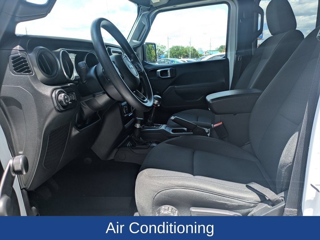 Used 2022 Jeep Gladiator Sport AWD/4WD image 15