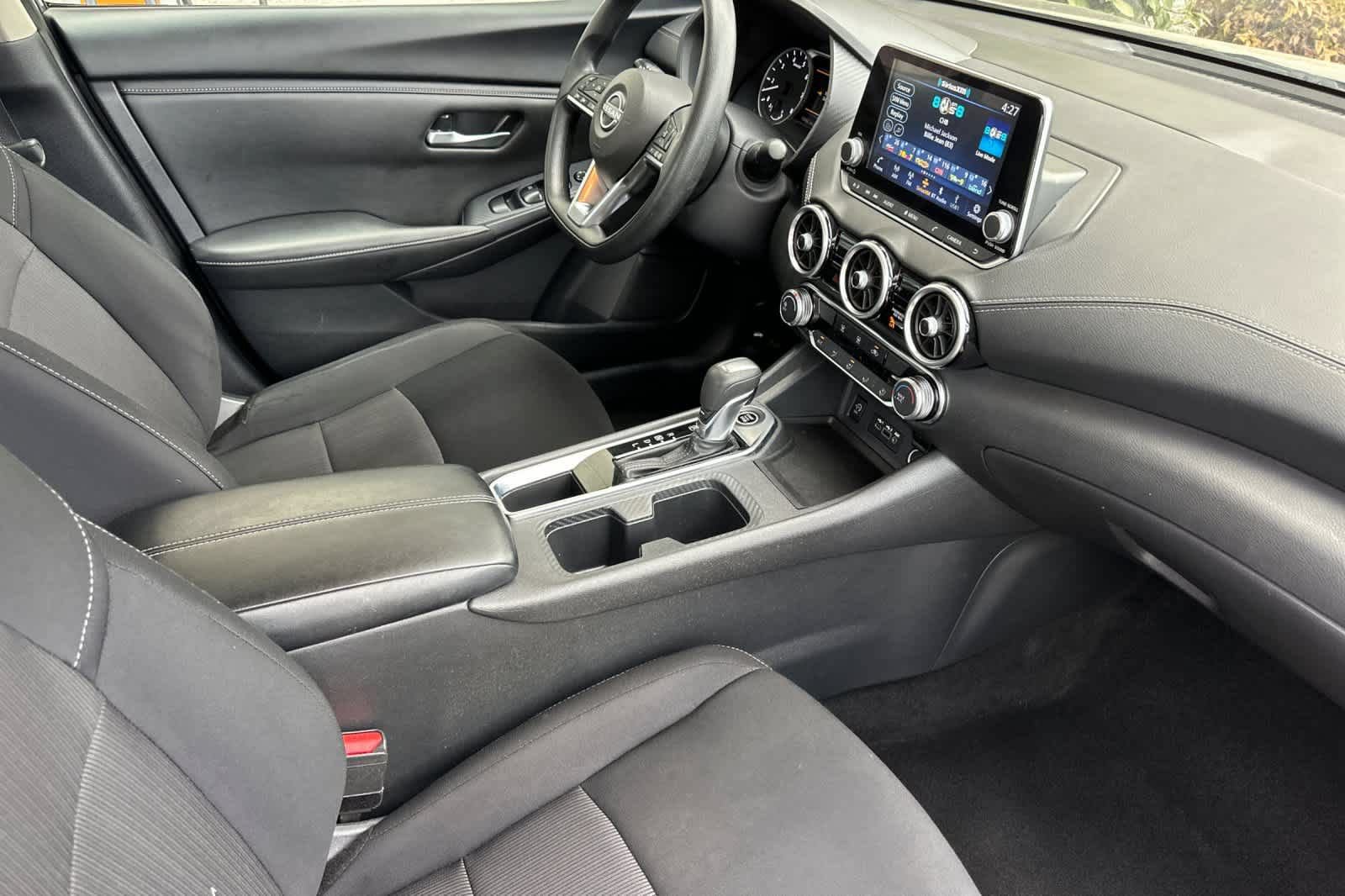 Used 2024 Nissan Sentra SV FWD image 16