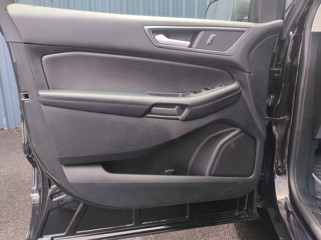 Certified 2024 Ford Edge SE AWD/4WD image 12
