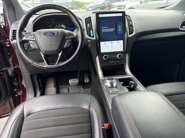 Certified 2022 Ford Edge ST-Line w/ Class II Trailer Tow Package AWD/4WD image 6