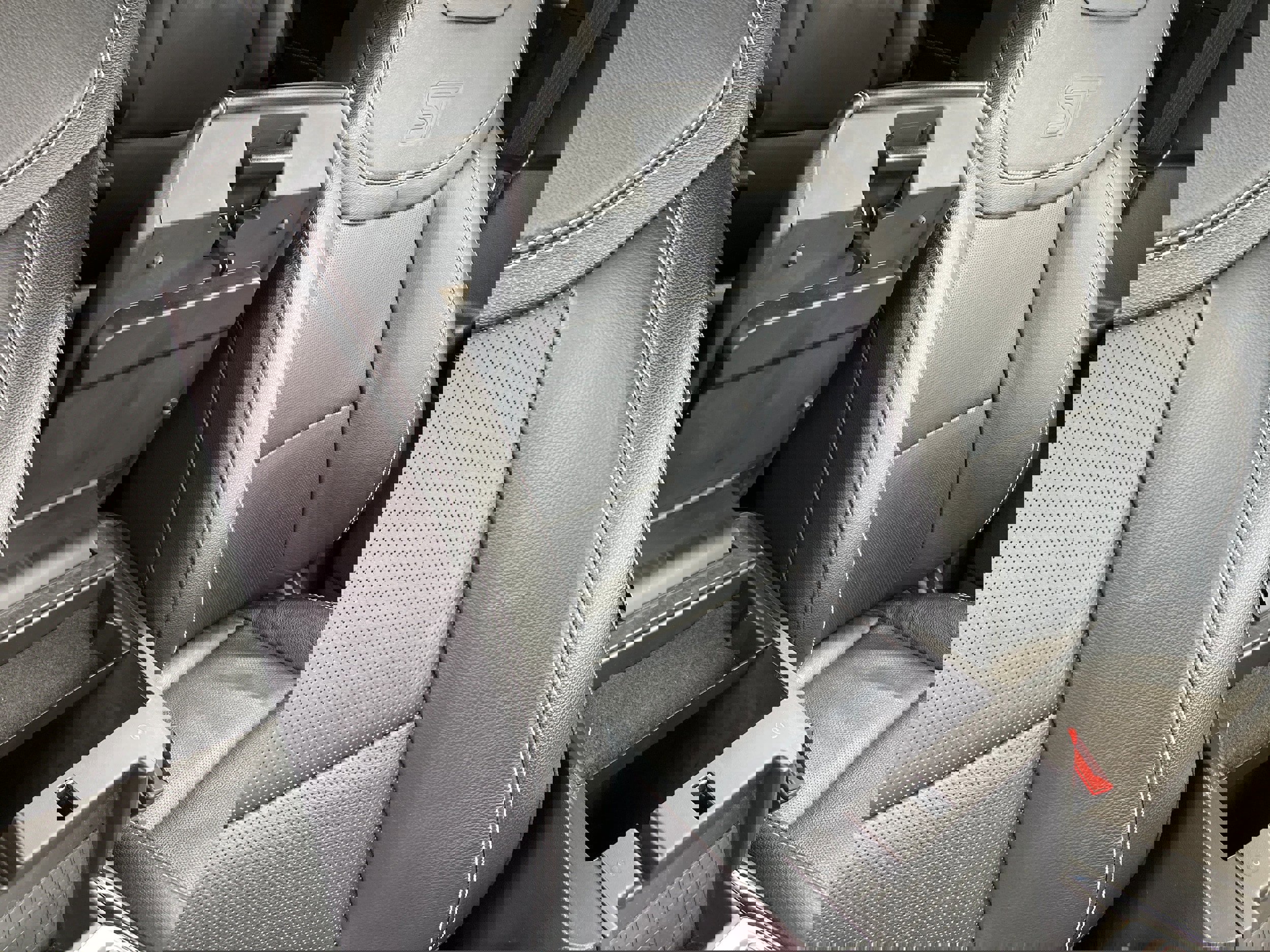 Certified 2023 Ford Explorer ST w/ Equipment Group 401A image 12