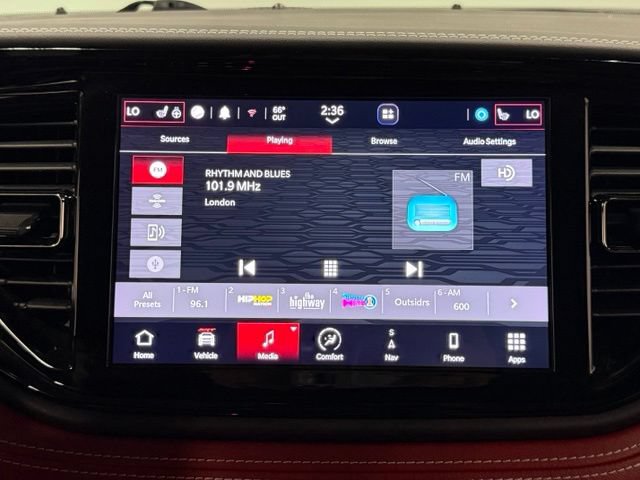 Used 2023 Dodge Durango SRT Hellcat AWD/4WD image 25
