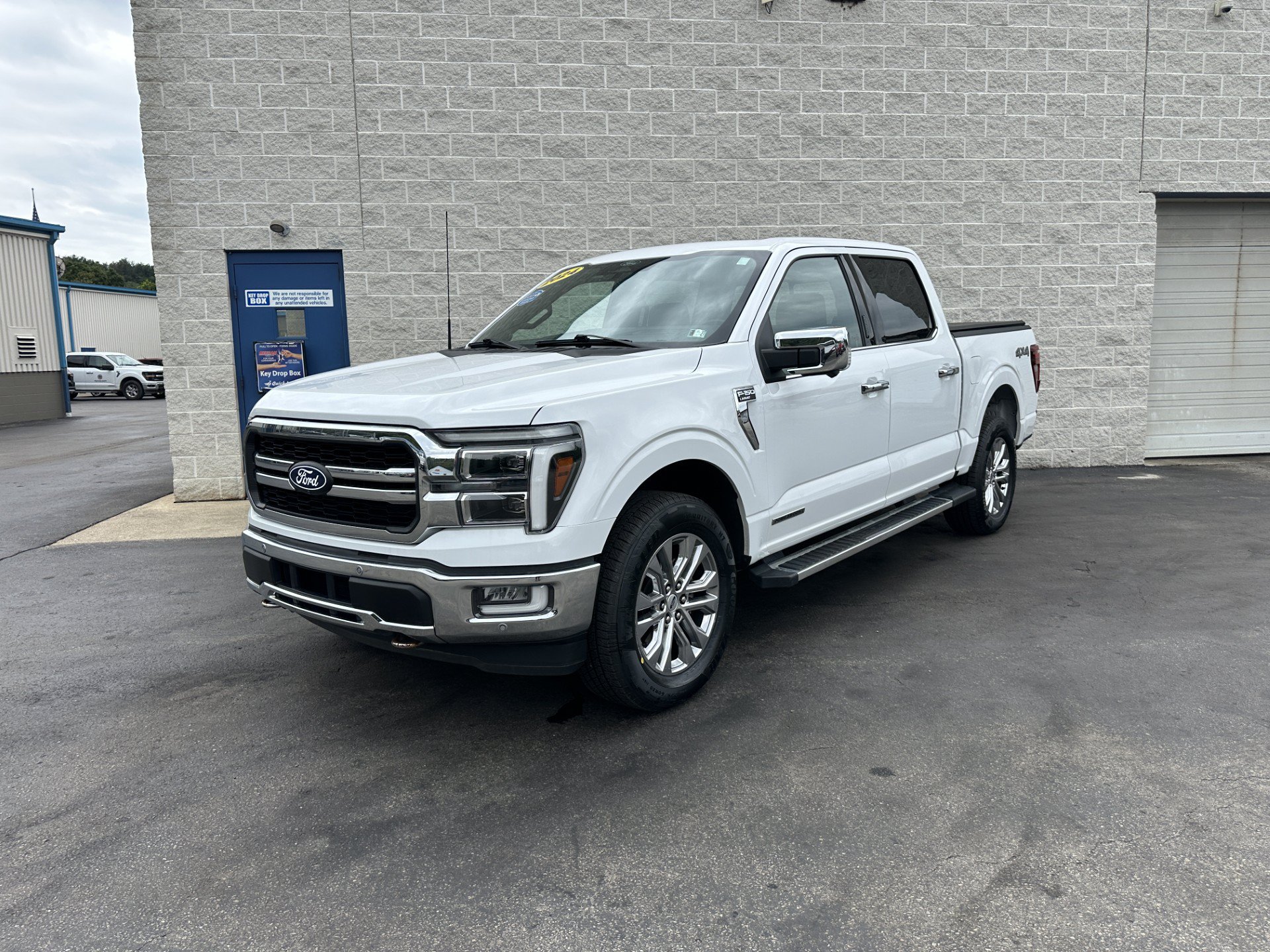 Certified 2024 Ford F150 Lariat w/ Equipment Group 502A High AWD/4WD image 2