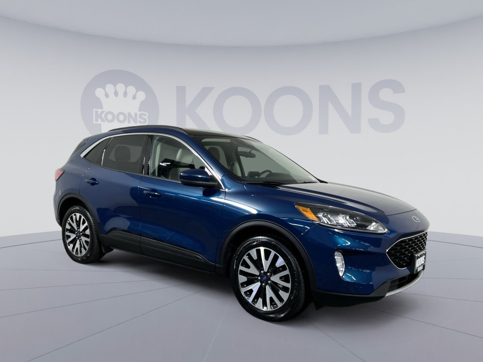 Certified 2020 Ford Escape SEL AWD/4WD image 2