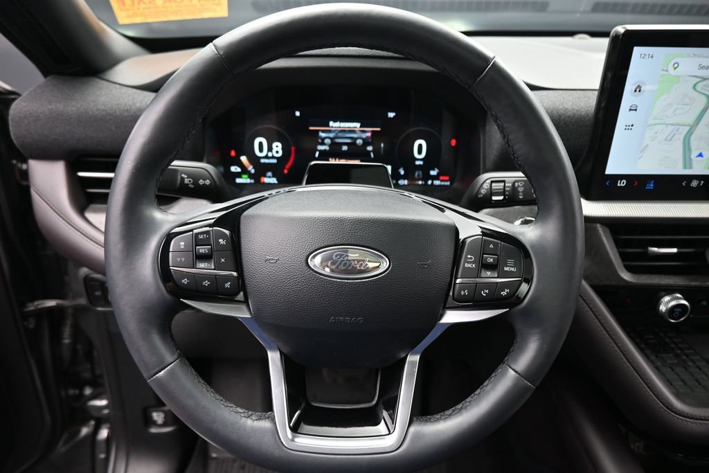 Certified 2025 Ford Explorer Platinum w/ Ultimate Package AWD/4WD image 12