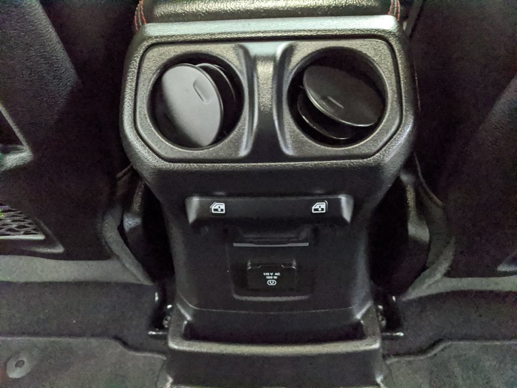 Used 2021 Jeep Wrangler Unlimited Rubicon AWD/4WD image 18