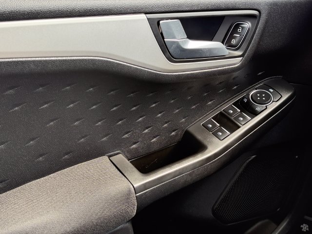 Certified 2020 Ford Escape SE AWD/4WD image 33