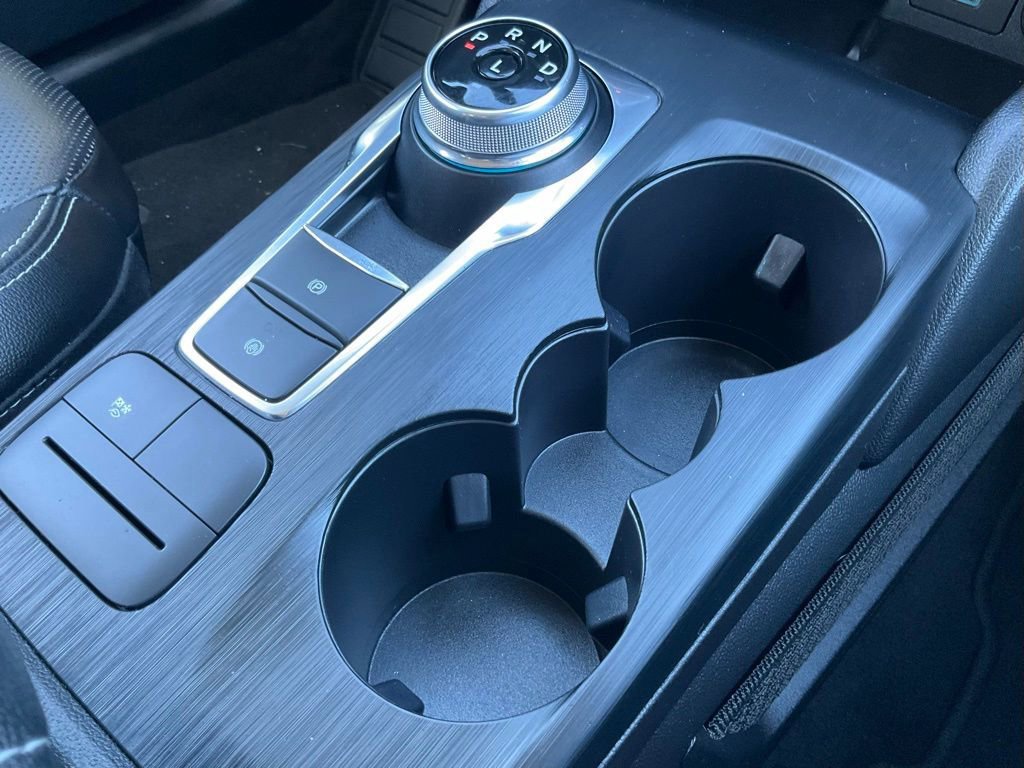 Certified 2022 Ford Escape SEL w/ Technology Package image 53