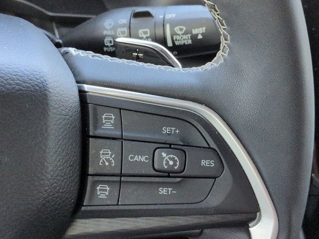 Used 2023 Jeep Grand Cherokee L Laredo AWD/4WD image 26