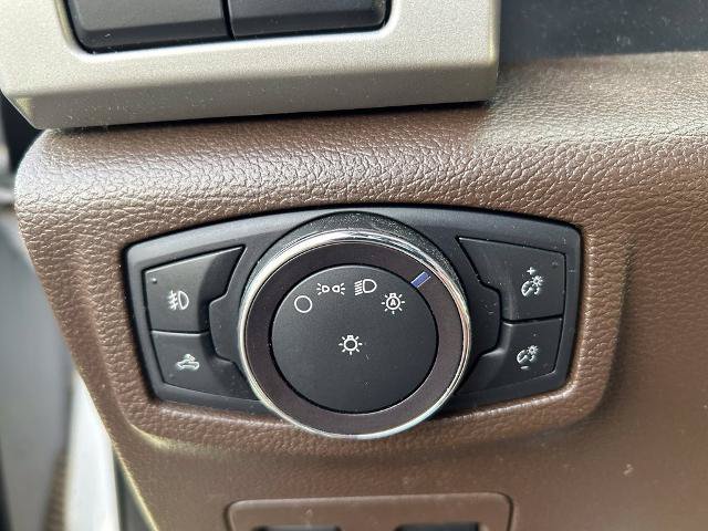Certified 2019 Ford F150 King Ranch w/ Equipment Group 601A Luxury AWD/4WD image 18