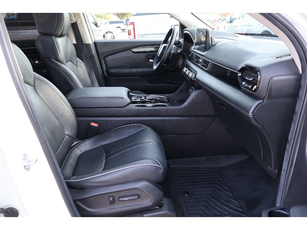 Used 2024 Honda Pilot Elite image 19